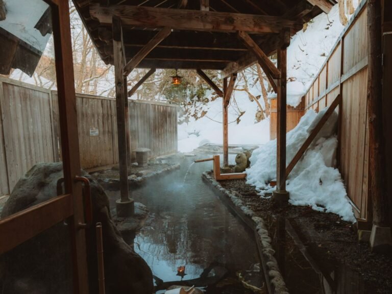 The Best Tattoo-Friendly Onsen Hotels in Japan I’d Stay at Again (+ 3 I Wouldn’t)