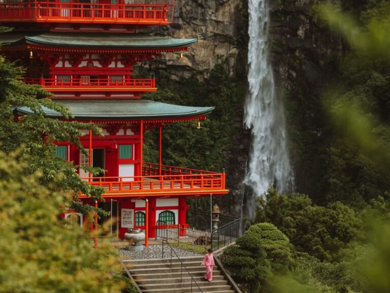 Japan Nature Itinerary: My 10 Day Waterfall Route from Tokyo to Osaka